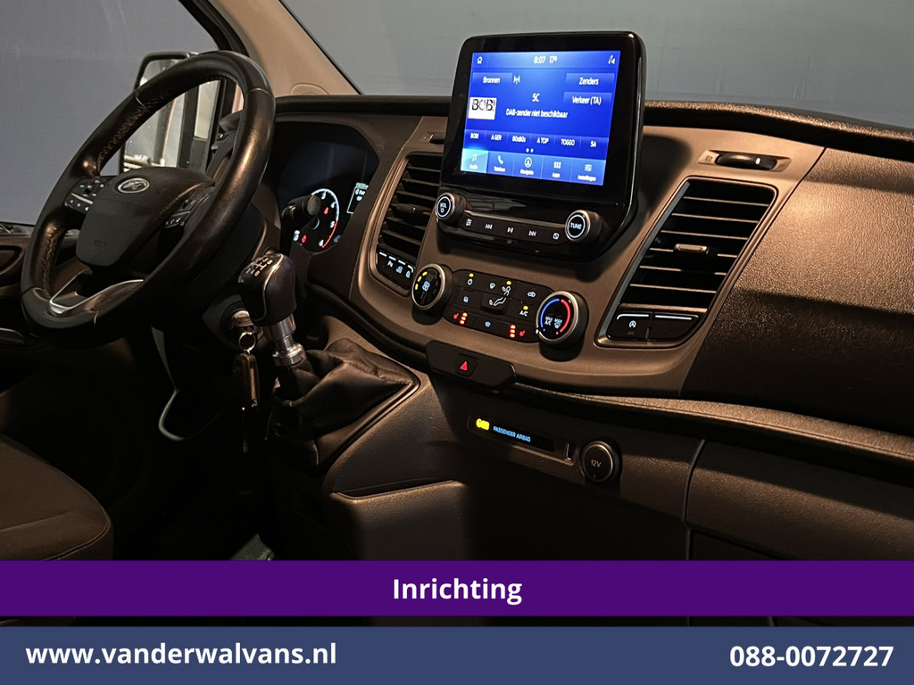 Ford Transit Custom 2.0 TDCI L2H1 Euro6 Airco | Navigatie | Camera | LED | Cruisecontrol | Android Auto Parkeersensoren, Verwarmde voorruit, Stoelverwarming, Bijrijdersbank, 2800kg trekvermogen 15