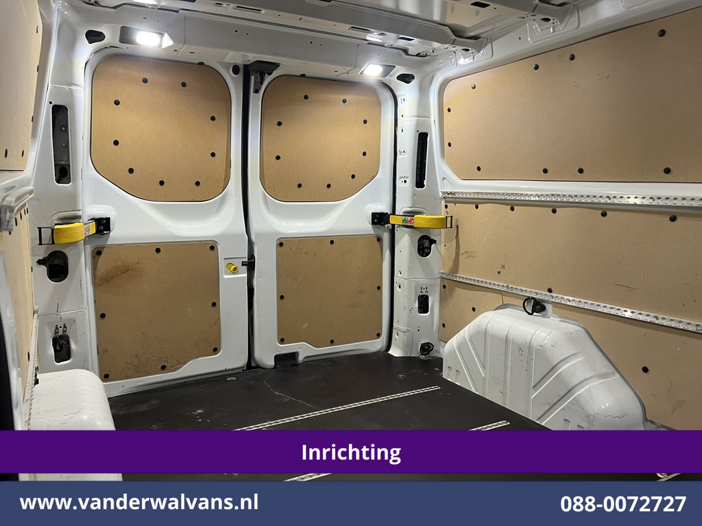 Ford Transit Custom 2.0 TDCI L2H1 Euro6 Airco | Navigatie | Camera | LED | Cruisecontrol | Android Auto Parkeersensoren, Verwarmde voorruit, Stoelverwarming, Bijrijdersbank, 2800kg trekvermogen 16