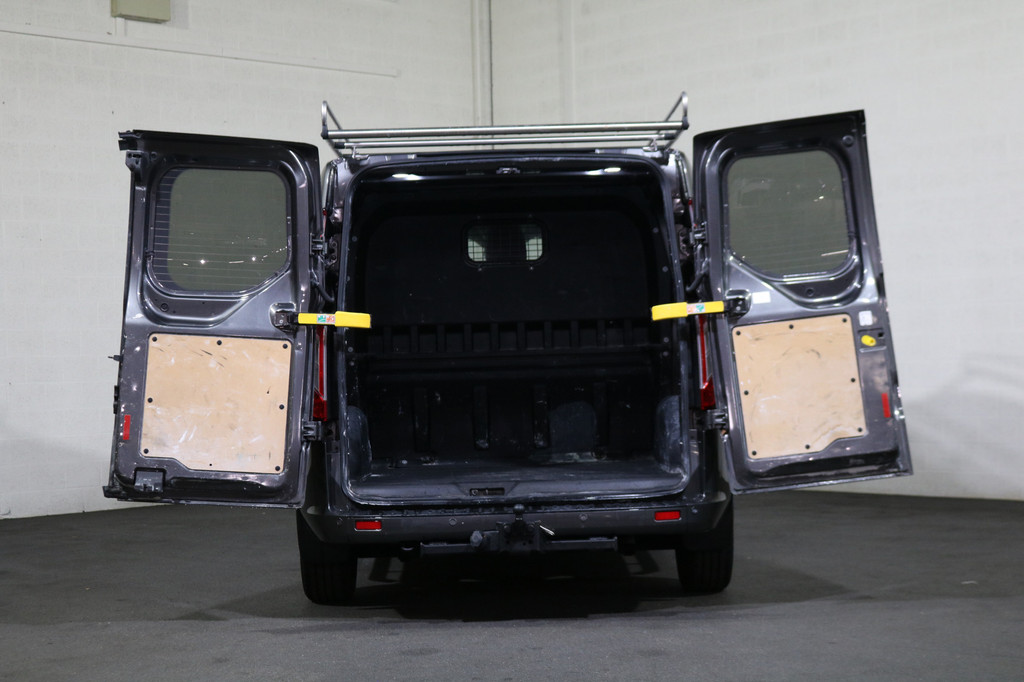 Ford Transit Custom 2.0 TDCI L2H1 Limited DC Automaat 12