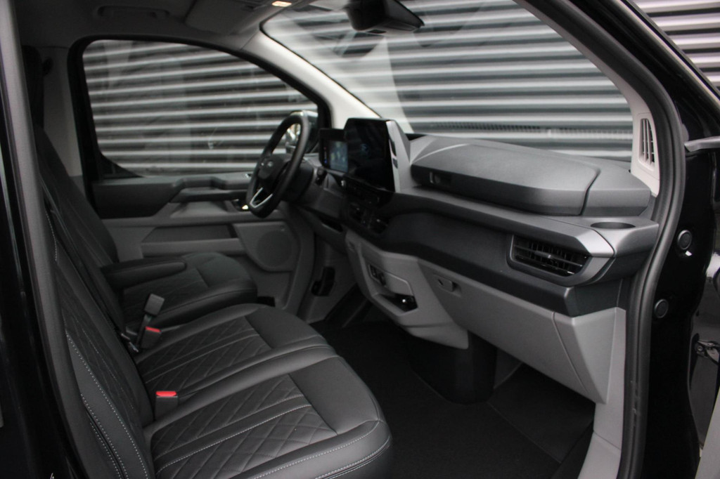 Ford Transit Custom 2.0 TDCI L2H1 Sport 170PK JB- EDITION / DRIVER ASSISTANCE PACK / 3- ZITS / MY2024 / CAMERA /FULL BLACK OPTIONS 13