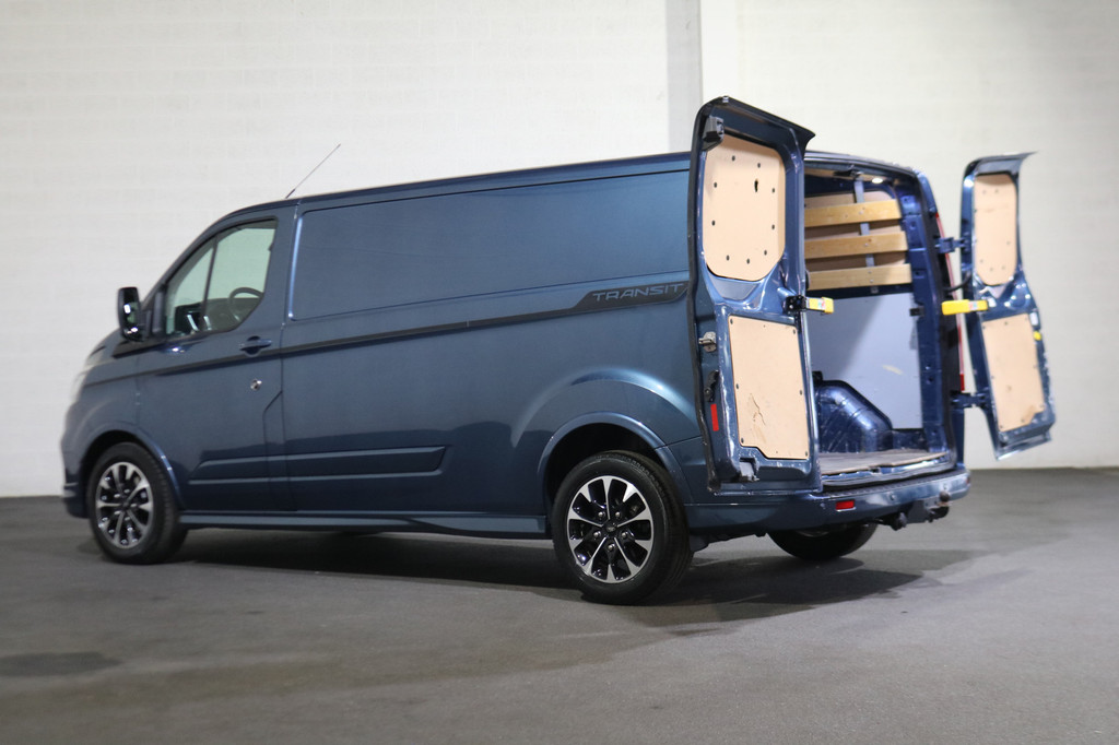 Ford Transit Custom 2.0 TDCI L2 H1 Sport Automaat 12