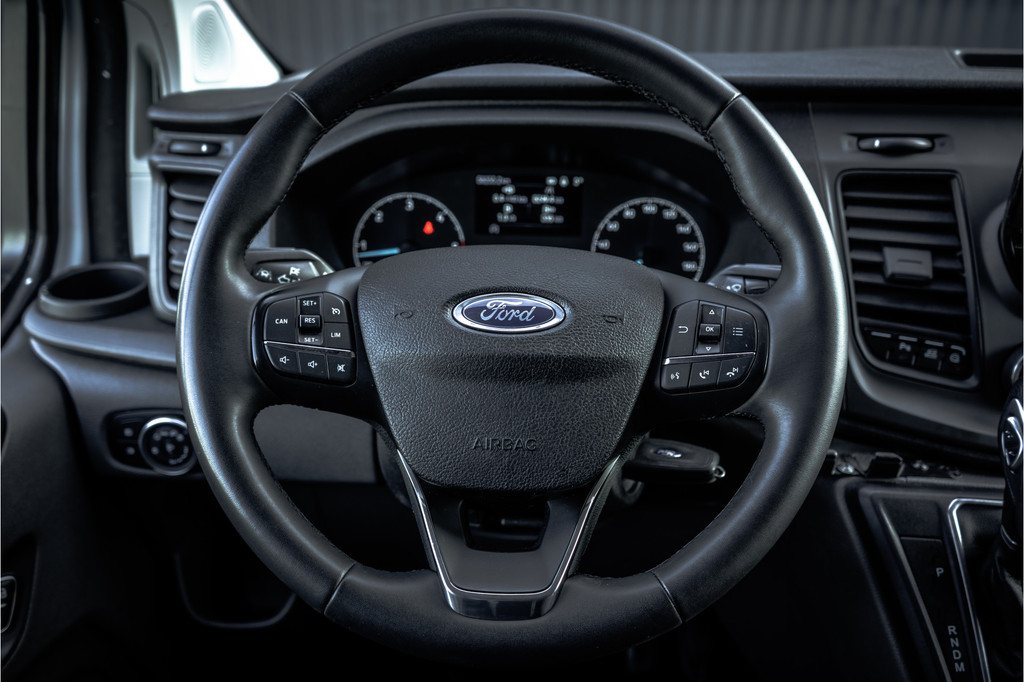 Ford Transit Custom 2.0 TDCI L2H1 Trend | 130 PK | Automaat | Carplay | Camera | Cruise | Airco | 3-Zits 14