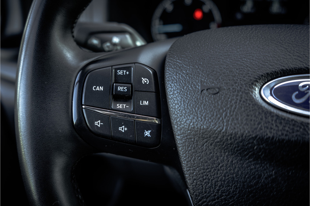 Ford Transit Custom 2.0 TDCI L2H1 Trend | 130 PK | Automaat | Carplay | Camera | Cruise | Airco | 3-Zits 16