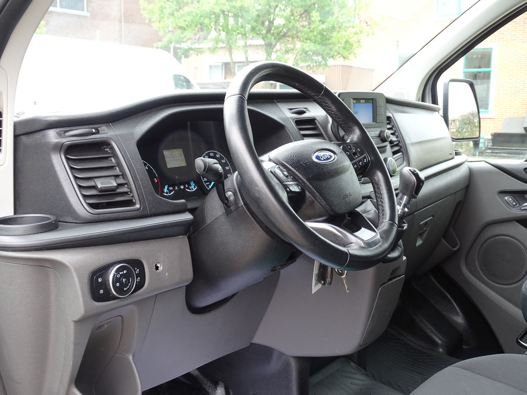 Ford Transit Custom 2.0 TDCI L2H2 Euro 6 12