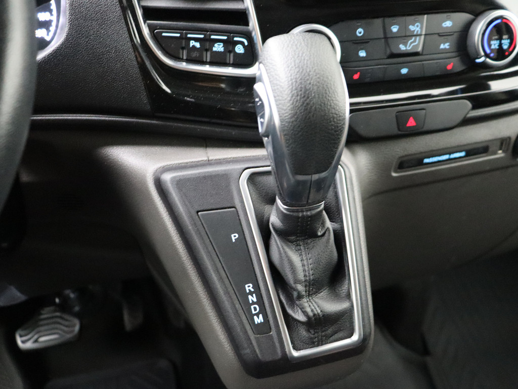 Ford Transit Custom 2.0TDCI Lang Automaat Dubbele Cabine Platinum Edition | Leder | Navigatie | Camera | Trekhaak | 2xSchuifdeur 16