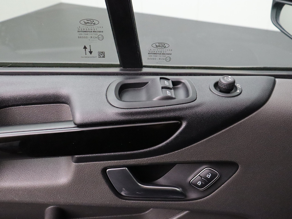 Ford Transit Custom 2.0TDCI Lang Automaat Dubbele Cabine Platinum Edition | Leder | Navigatie | Camera | Trekhaak | 2xSchuifdeur 8