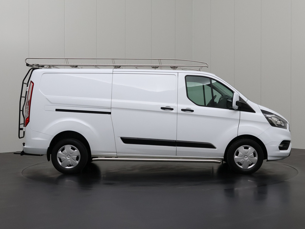 Ford Transit Custom 2.0TDCI Lang Imperiaal | Trekhaak | Achterdeuren | Airco | Cruise | 3-Persoons 13