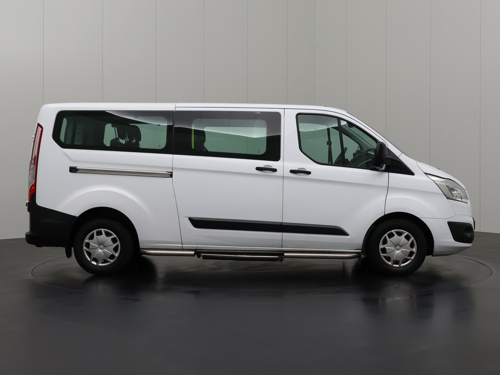 Ford Transit Custom 2.0TDCI Lang Peronenbus | 8-Persoons | EUR 18.950,-- Incl BTW/BPM | Airco | Cruise | Camera 13