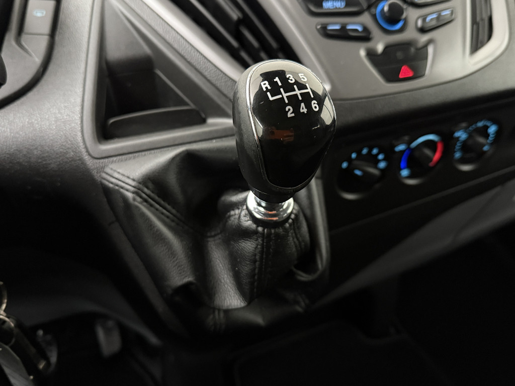 Ford Transit Custom 2.0TDCI Lang Peronenbus | 8-Persoons | EUR 18.950,-- Incl BTW/BPM | Airco | Cruise | Camera 15
