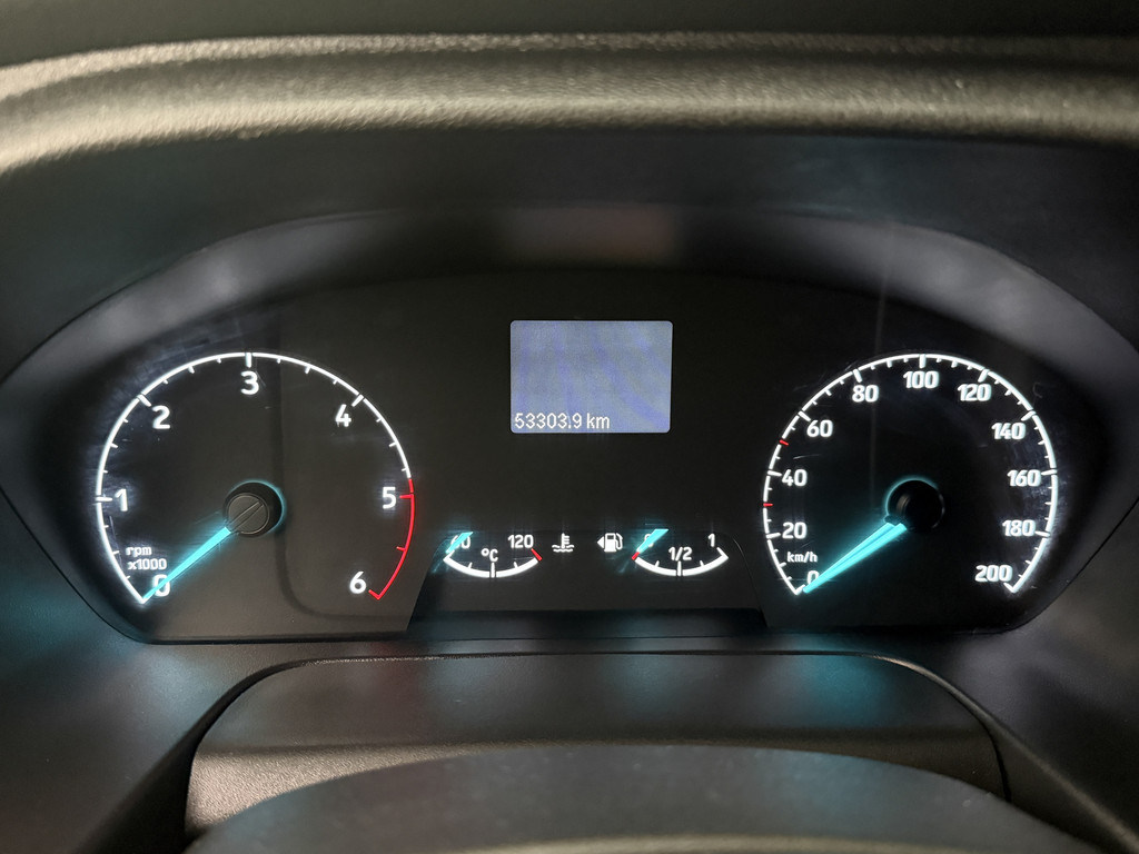 Ford Transit Custom 2.0TDCi 130PK Lang | 2800Kg Trekgewicht | Airco | Cruise | 3-Zits | Betimmering 9