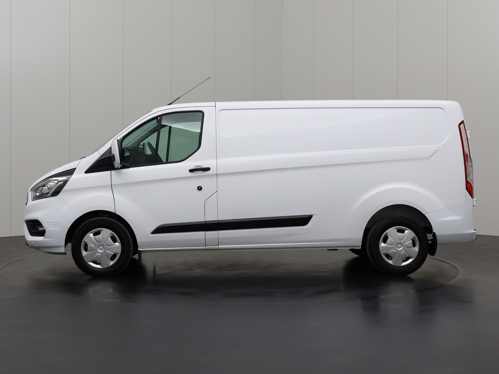 Ford Transit Custom 2.0TDCi 130PK Lang Business | Navigatie | Camera | Airco | Cruise | 3-Persoons | Betimmering 12