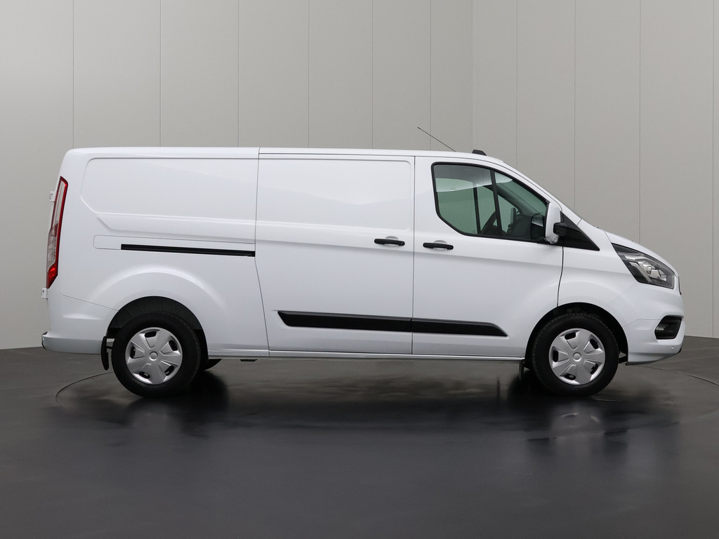 Ford Transit Custom 2.0TDCi 130PK Lang Business | Navigatie | Camera | Airco | Cruise | 3-Persoons | Betimmering 13