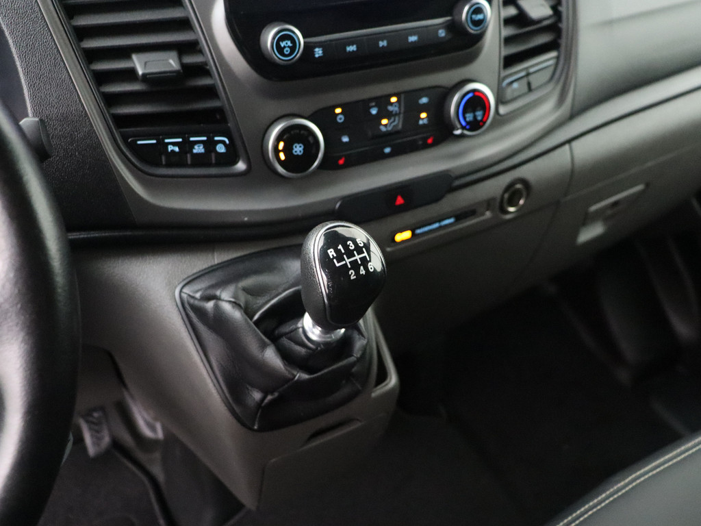 Ford Transit Custom 2.0TDCi 130PK Lang Edition | Leder | Navigatie | Camera | 3-Persoons | Betimmering 15
