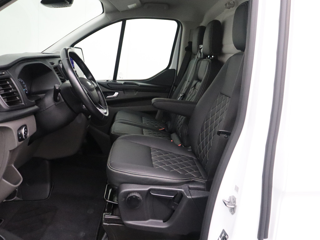 Ford Transit Custom 2.0TDCi 130PK Lang Edition | Leder | Navigatie | Camera | 3-Persoons | Betimmering 19