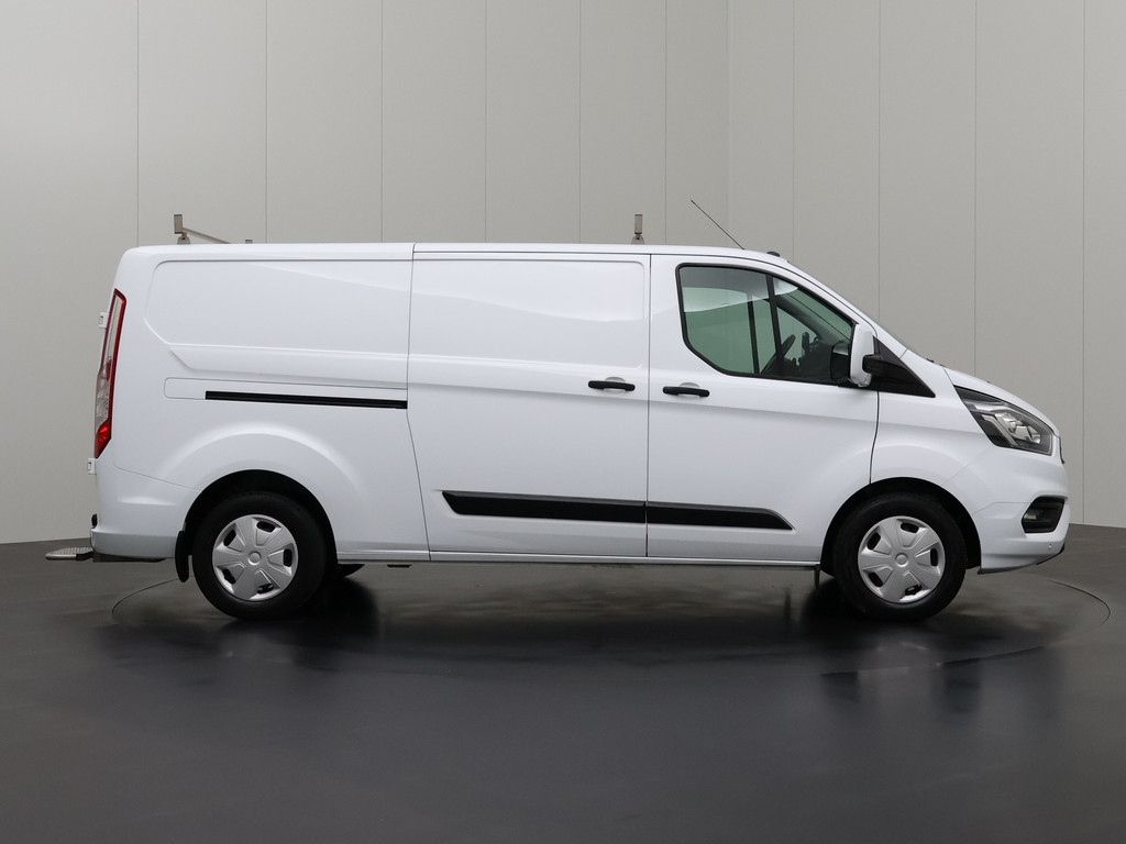 Ford Transit Custom 2.0TDCi 130PK Lang | Kastinrichting | Navigatie | Airco | Cruise | 3-Persoons | Trekhaak 13