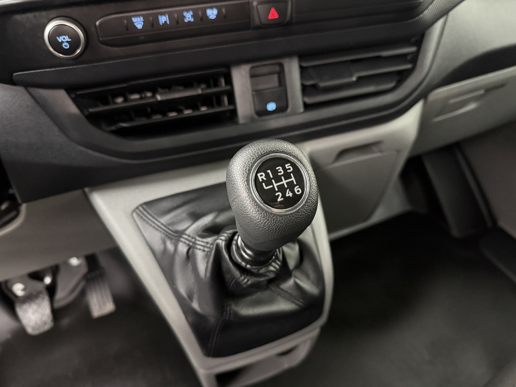 Ford Transit Custom 2.0TDCi 136PK Business | Multimedia | Airco | Cruise | 3-Zits | Betimmering 17