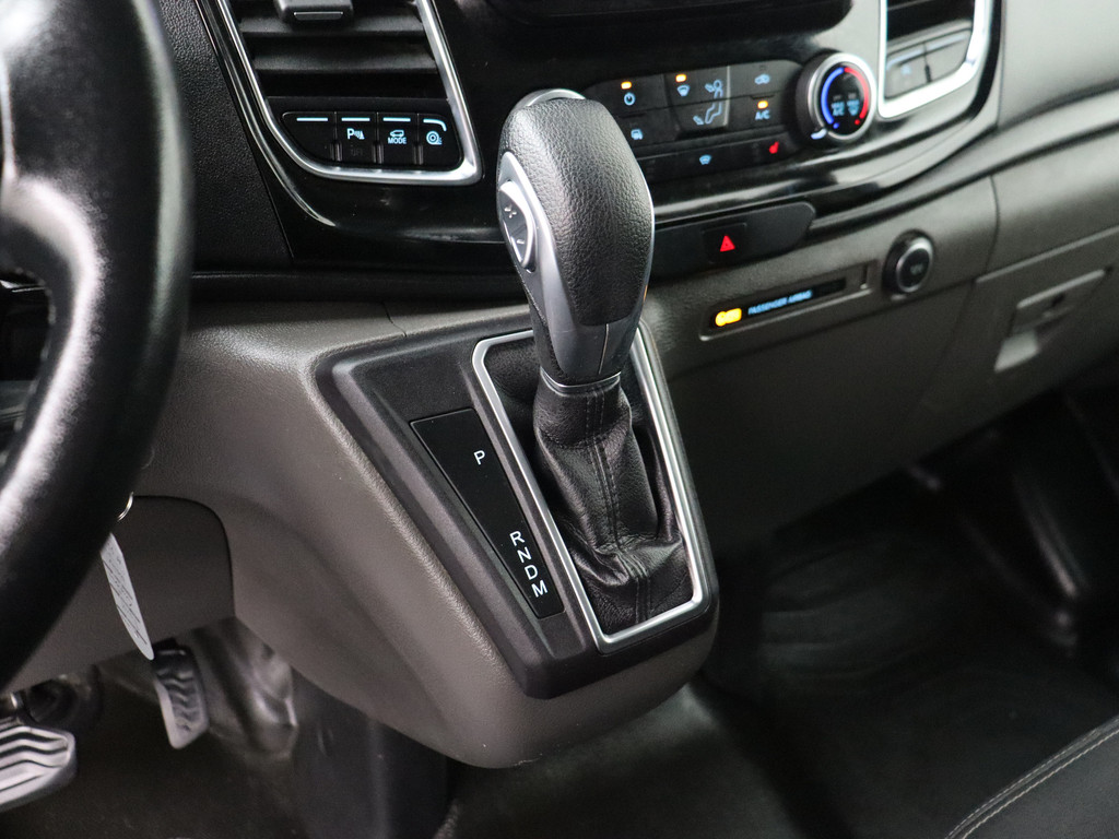 Ford Transit Custom 2.0TDCi 170PK Automaat Limited | Dakdraagsysteem | Navigatie | Camera | Airco | Trekhaak | Cruise | 3-Persoons 15