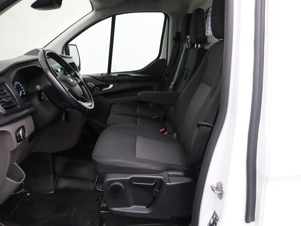 Ford Transit Custom 2.0TDCi Business | Airco | Cruise | 3-Persoons 17