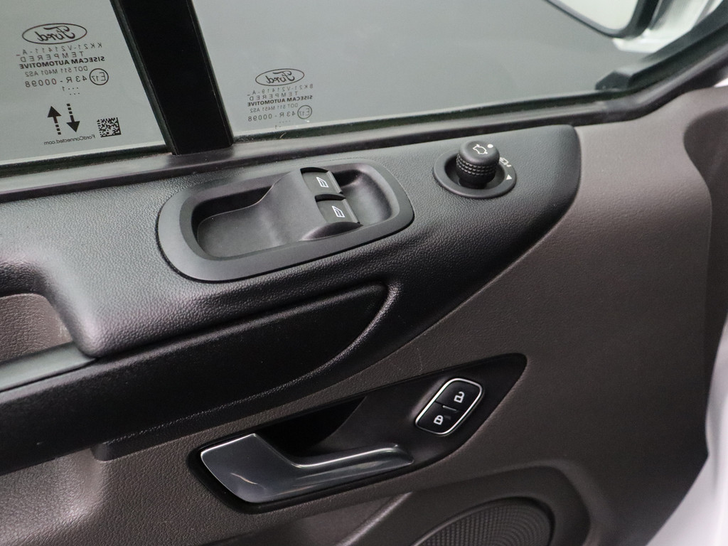 Ford Transit Custom 2.0TDCi Business | Airco | Cruise | 3-Persoons 8