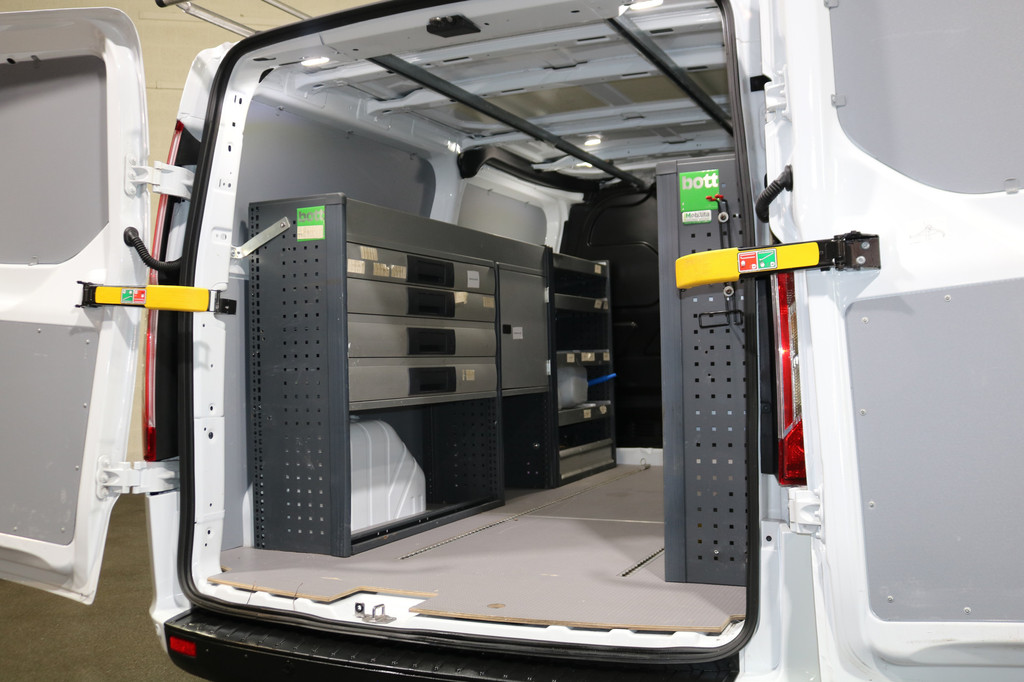 Ford Transit Custom 2.0 TDci 130pk L2 H1 Trend Automaat Inrichting 15