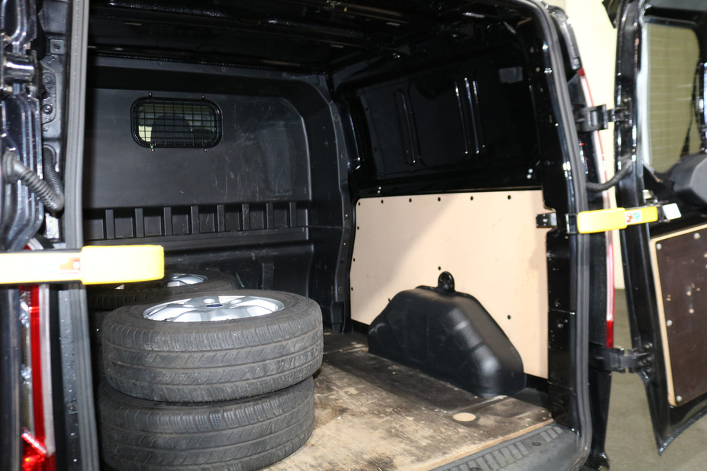 Ford Transit Custom 2.0 TDci 170pk Automaat L2 H1 Limited DC Black Line 13