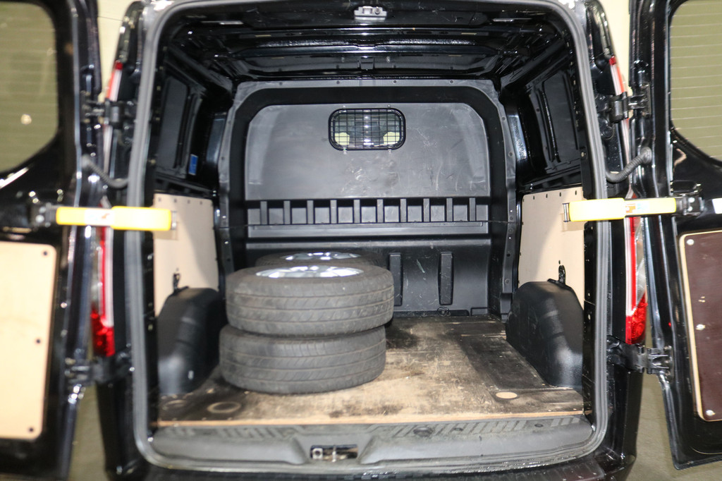 Ford Transit Custom 2.0 TDci 170pk Automaat L2 H1 Limited DC Black Line 14