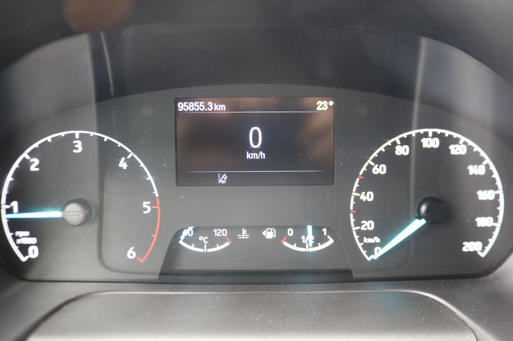 Ford Transit Custom 2.0 TDci 170pk L2 H1 Limited 2x Schuifdeur 2.8T Trekhaak 19