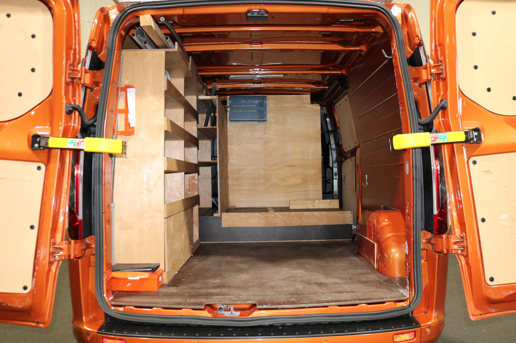 Ford Transit Custom 2.0 TDci 185pk L2 H1 Sport Imperiaal 18