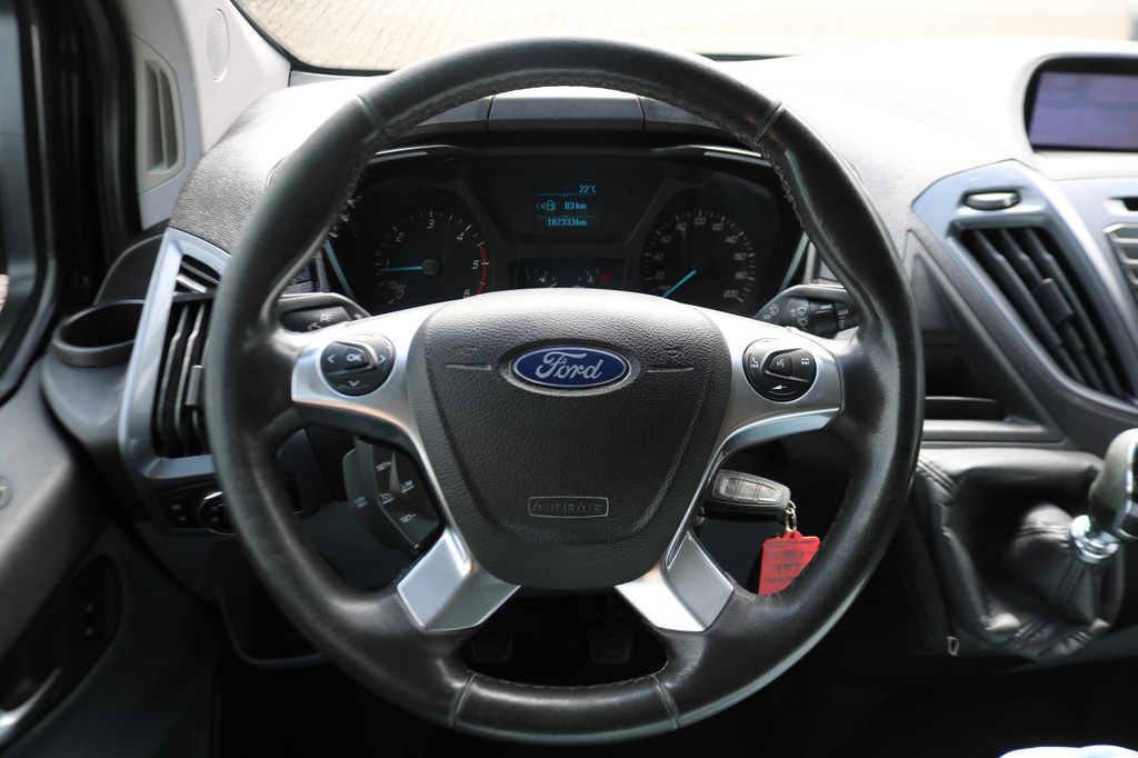 Ford Transit Custom 2.0 TDci L2 H1 DC Limited 17