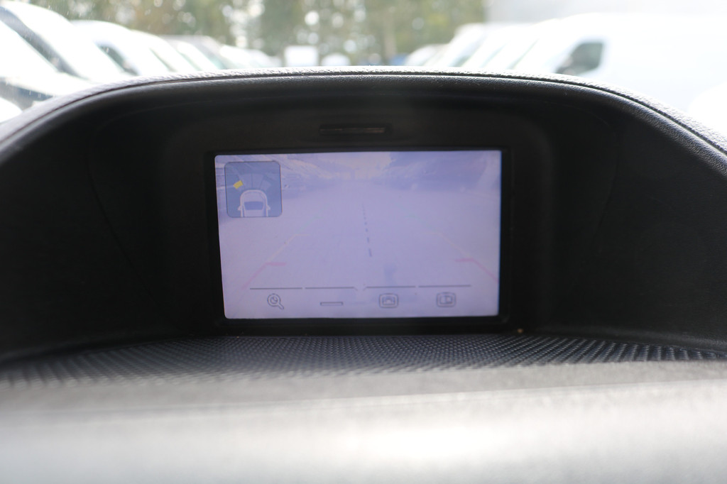 Ford Transit Custom 2.0 TDci L2 H1 DC Limited 20