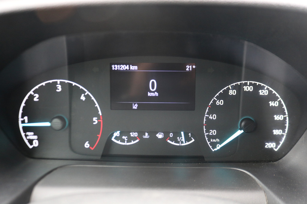 Ford Transit Custom 2.0 TDci L2 H1 Sport 19