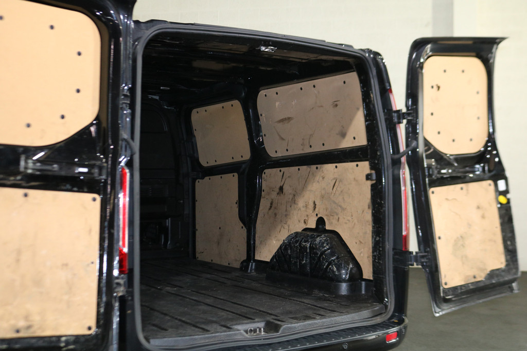 Ford Transit Custom 2.0 TDci L2 H1 Sport Airco Navigatie Camera 2.8T Trekhaak 16