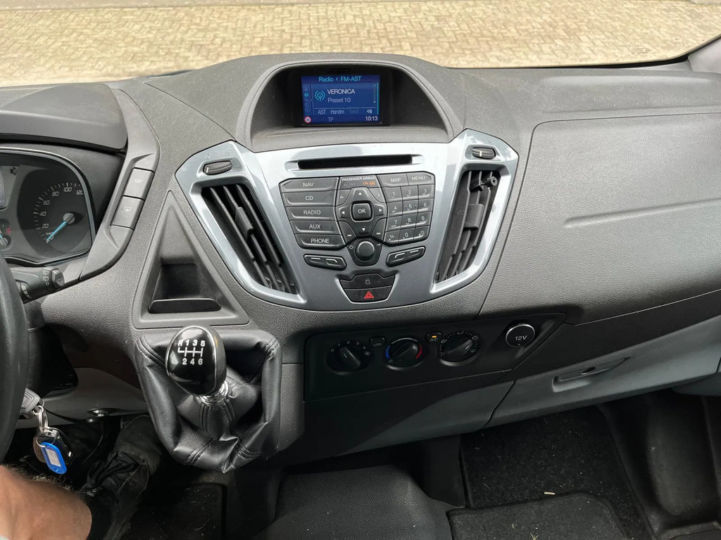 Ford Transit Custom 2.2 CDTI 155 13