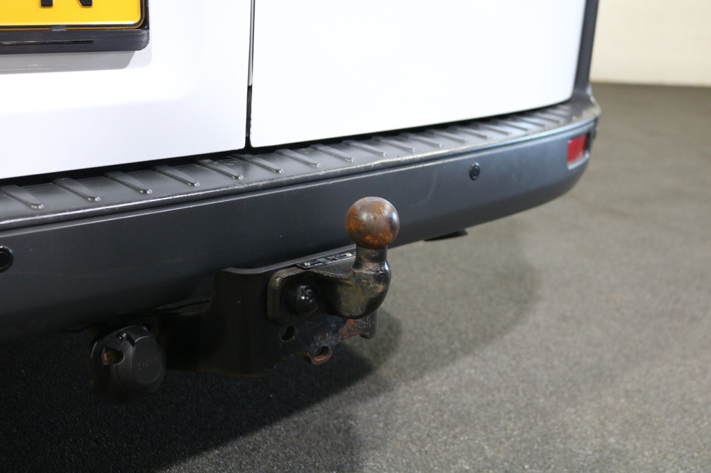 Ford Transit Custom 2.2 TDCI 125pk L1 H1 Trend DC Marge BTW Vrij 17