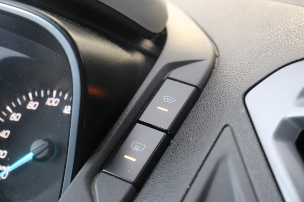 Ford Transit Custom 2.2 TDCI 155PK L2 - Airco - Cruise - Navi - â¬3.950,- Excl. 16