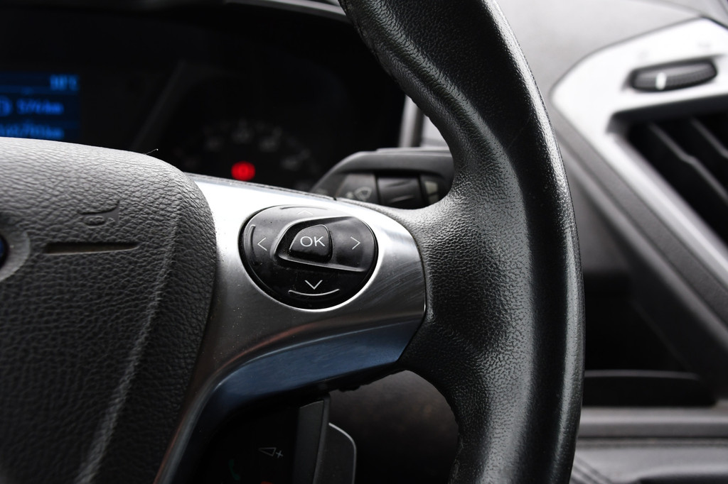 Ford Transit Custom 2.2 TDCI L1H1 Black & White Edition Cruise, Airco, Trekhaak, 100pk, 2 x Stoel, Voorruit verwarming, Uniek! 21