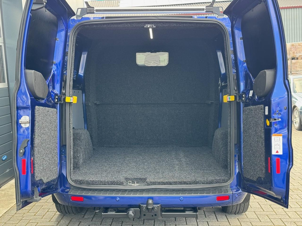 Ford Transit Custom 2.2 TDCI L2H1 Anniversary Edition DC | 2 x SCHUIF | Trekhaak | Leder | Navi | Camera | DAB-radio | 1e Eigenaar 10