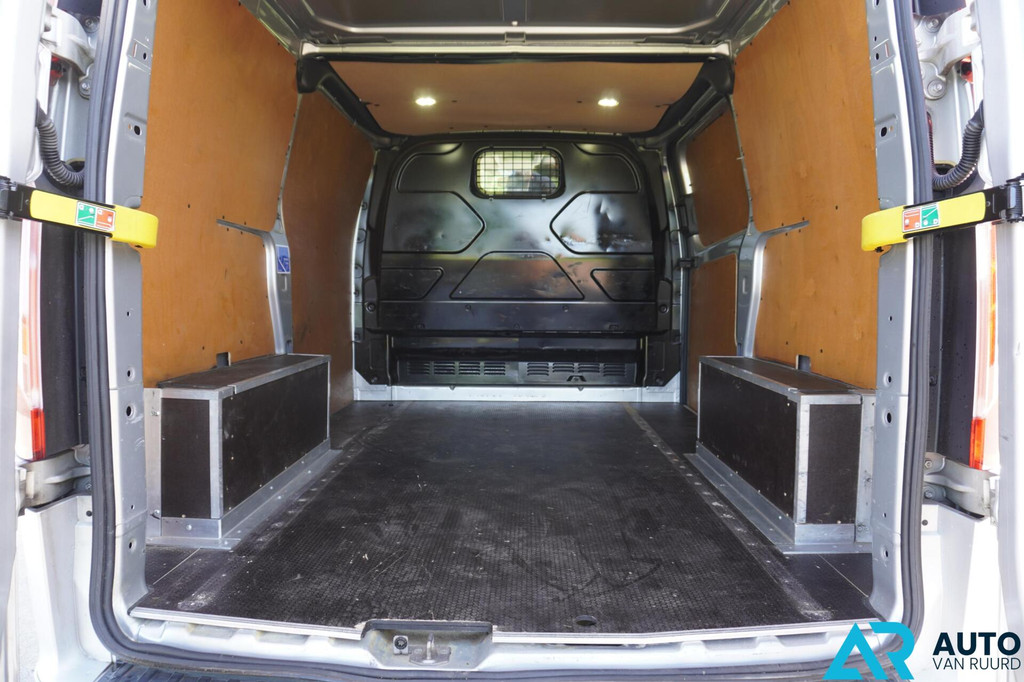 Ford Transit Custom 2.2 TDCI L2H1 * SPORT-uitvoering * MARGE 7