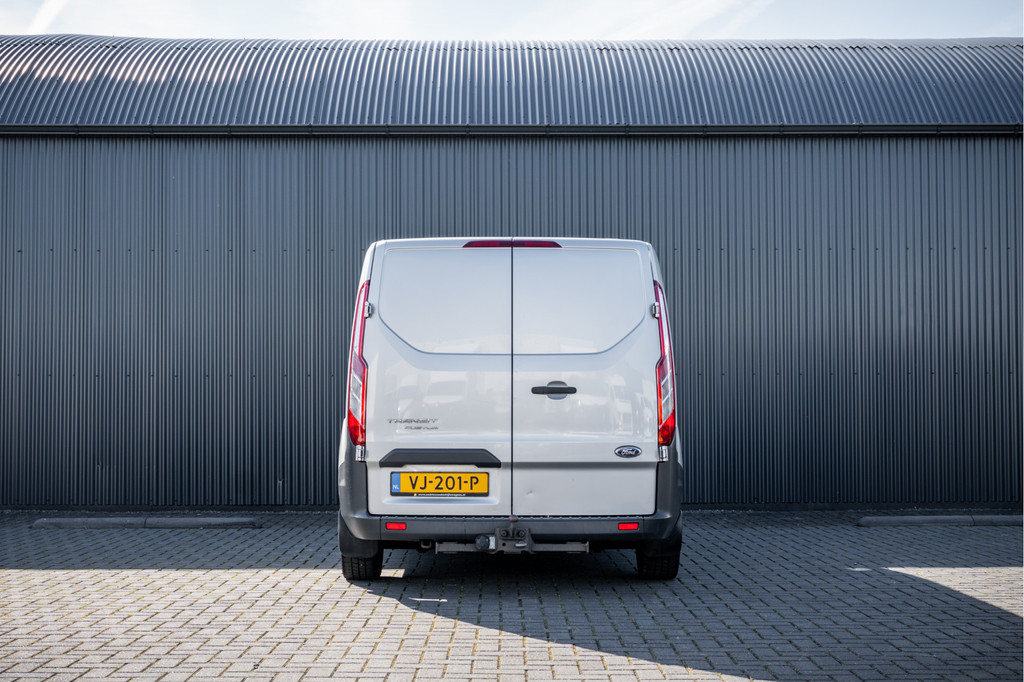 Ford Transit Custom 2.2 TDCi L2H1 | 125 PK | 3-Zits | Cruise | Airco | Trekhaak 8