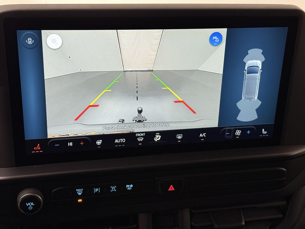 Ford Transit Custom 2.5 PHEV Automaat Lang Limited Kombi | 9-Persoons | 2xSchuifdeur | EUR 49.750,-- incl BPM en excl BTW | Navigatie | Camera | Airco | Privacy Glass | Trekhaak 20