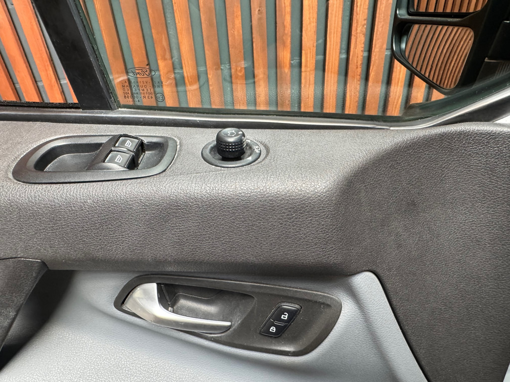 Ford Transit Custom 270 2.2 TDCI L1H1 Trend NAVI-PDC-CAMERA-TREKHAAK-EURO 5 19