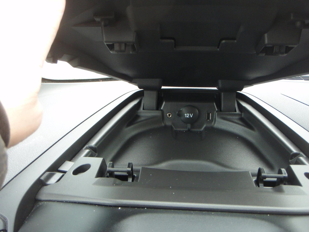 Ford Transit Custom 270 L1 Trend Stern Tec kasten in laadruimte bj 17 17