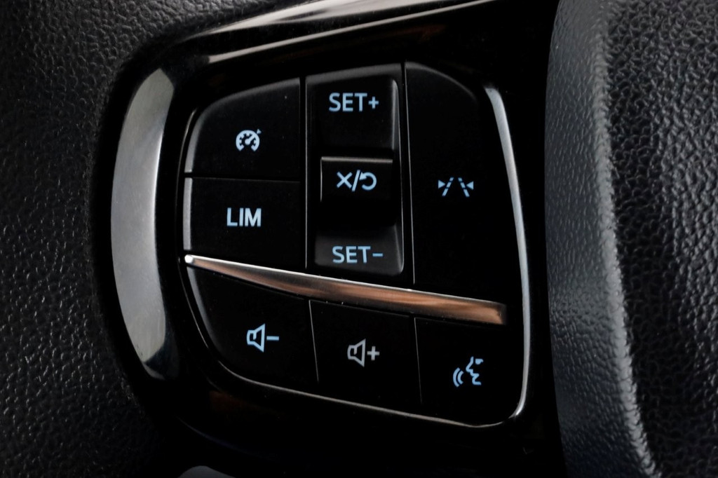 Ford Transit Custom 280 2.0 TDCI 136pk L1H1 Trend LED/Camera/Carplay 12-2023 17