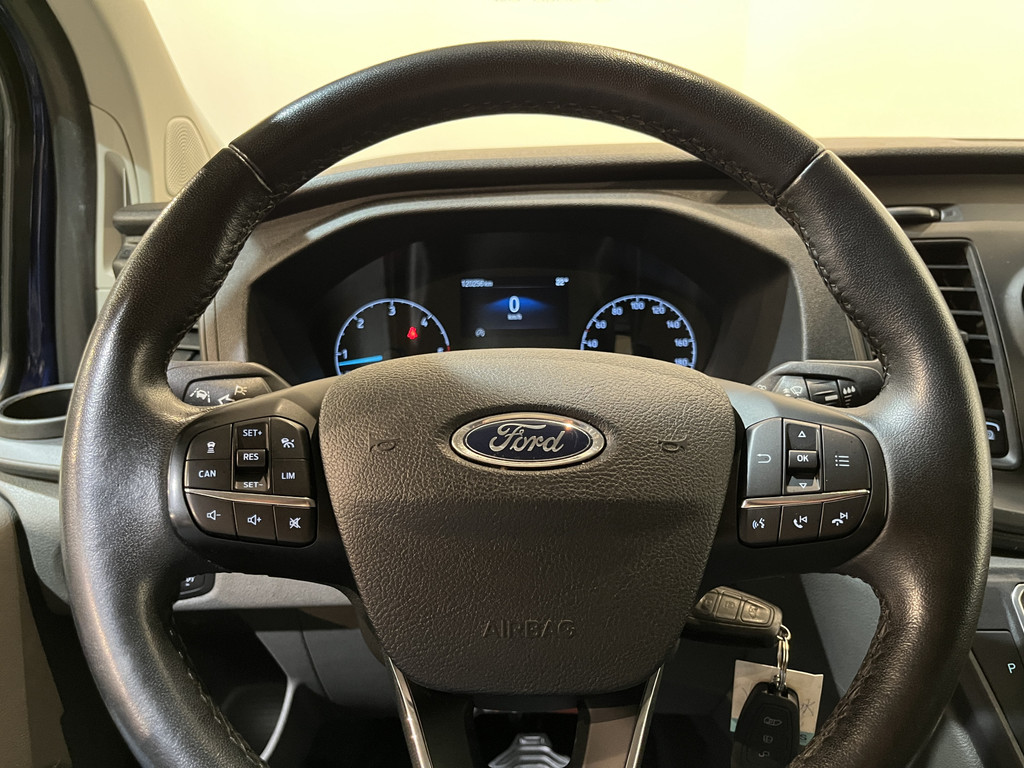 Ford Transit Custom 280 2.0 TDCI L1H1 Trend 130 PK Automaat / Euro 6 / Schuifdeur L + R / Airco / CarPlay / Cruise Control Adap. / Trekhaak / Navigatie / 3-Zits 10