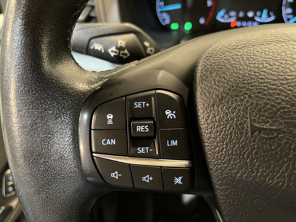 Ford Transit Custom 280 2.0 TDCI L1H1 Trend 130 PK Automaat / Euro 6 / Schuifdeur L + R / Airco / CarPlay / Cruise Control Adap. / Trekhaak / Navigatie / 3-Zits 11