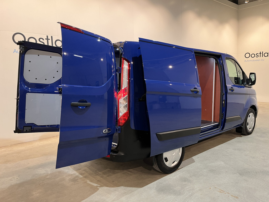 Ford Transit Custom 280 2.0 TDCI L1H1 Trend 130 PK Automaat / Euro 6 / Schuifdeur L + R / Airco / CarPlay / Cruise Control Adap. / Trekhaak / Navigatie / 3-Zits 20