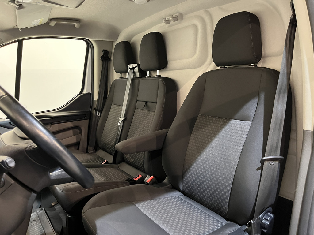 Ford Transit Custom 280 2.0 TDCI L1H1 Trend 130 PK / Servicebus / Sortimo Inrichting / Euro 6 / Airco / Camera / CarPlay / Cruise Control Adap. / Navigatie / Klep / 3-Zits / 55.000 KM !! 8