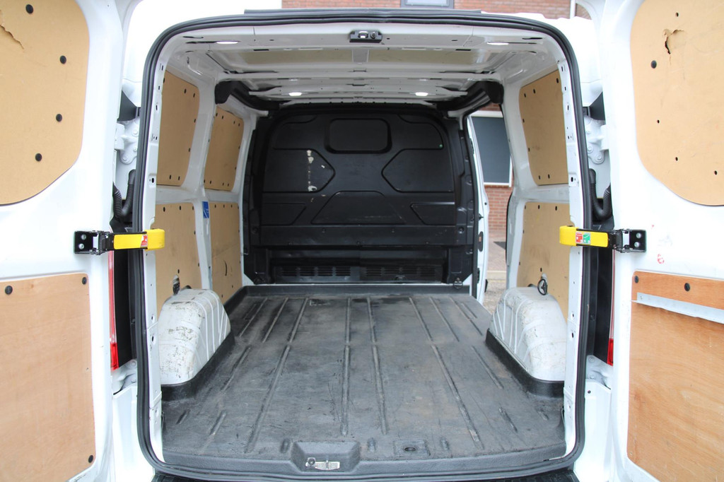 Ford Transit Custom 280 2.0 TDCI L1H1 Trend / Trekhaak / 3 zits / Sync 3 / Camera / Cruise 7