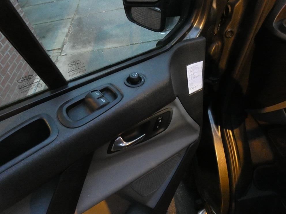 Ford Transit Custom 290 2.0 TDCI L1H1* Limited* navi/camera* 11