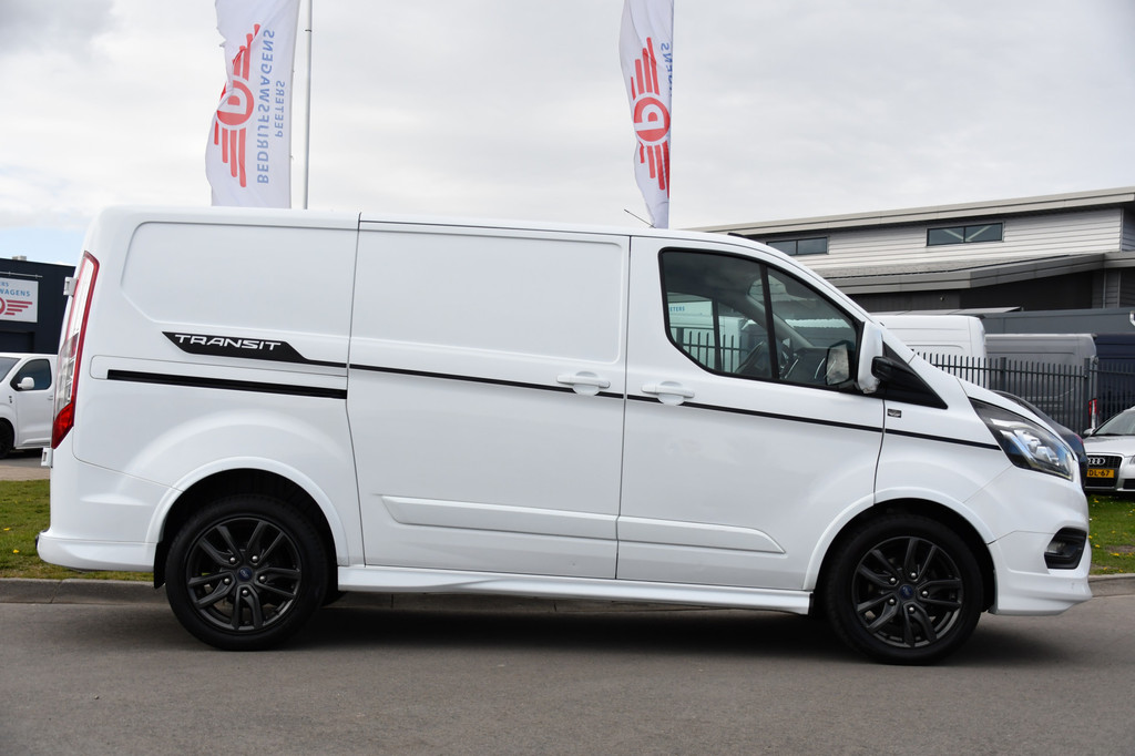 Ford Transit Custom 290 2.0 TDCI L1H1 Sport Camera, Cruise, LED, Leder, Stoelverwarming, 170pk, Automaat, Trekhaak, Voorruit verwarming, Uniek! 11